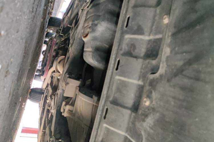 Used Dongfeng Fengon 580 2016 1.8L Manual Comfort Model Chassis Front
