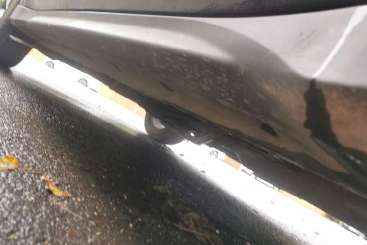 Used Dongfeng Fengon 580 2016 1.5T Manual Luxury Edition Chassis Front Right