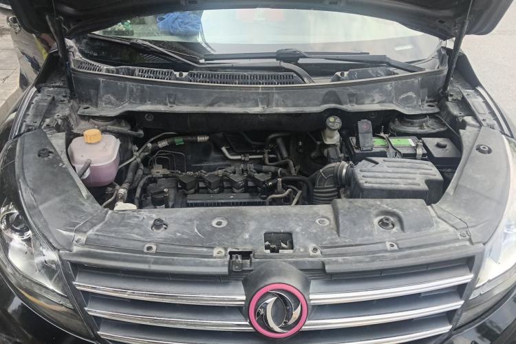 Used Dongfeng Fengon 580 2016 Revised Version 1.5T CVT Luxury Edition Engine Bay