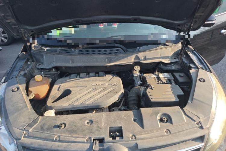 Used Dongfeng Fengon 580 2016 1.5T Manual Luxury Edition Engine Bay