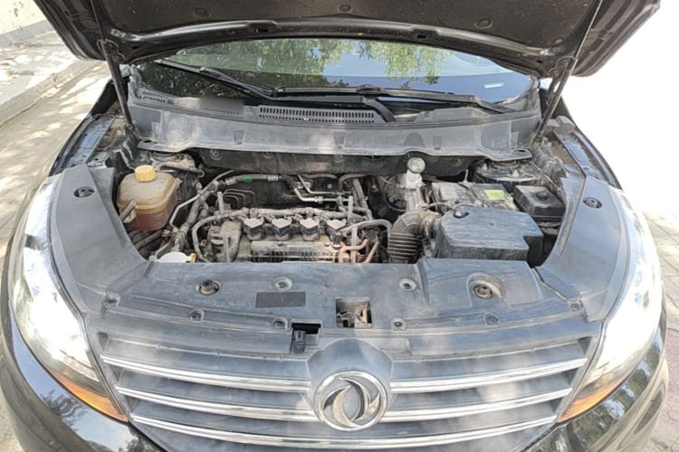 Used Dongfeng Fengon 580 2016 1.5T Manual Luxury Edition Engine Bay