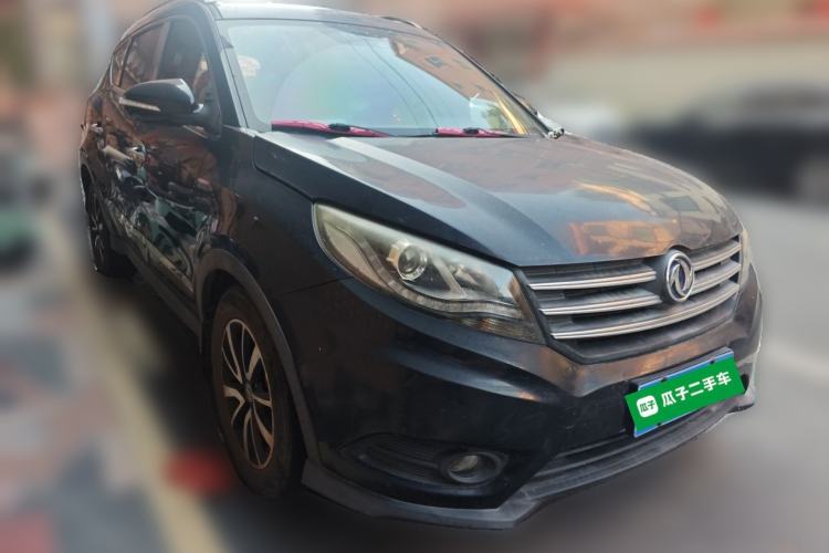 Used Dongfeng Fengon 580 2016 1.5T Manual Luxury Edition Front Right 45 Deg