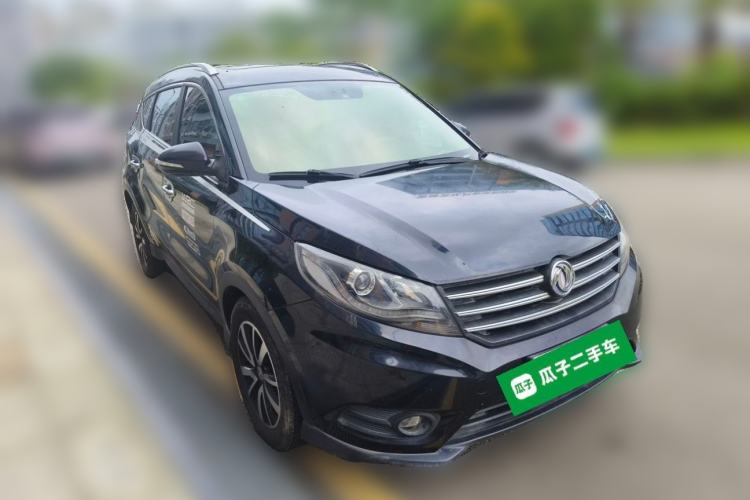 Used Dongfeng Fengon 580 2016 1.5T Manual Luxury Edition Front Right 45 Deg