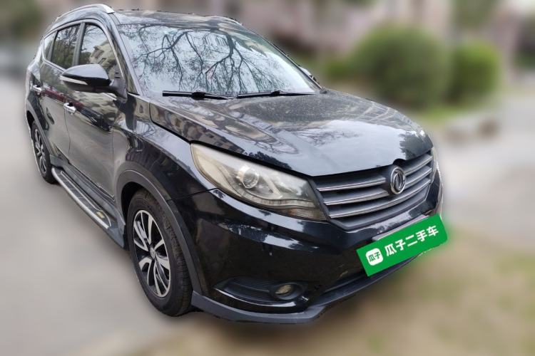 Used Dongfeng Fengon 580 2016 1.5T Manual Luxury Edition Front Right 45 Deg