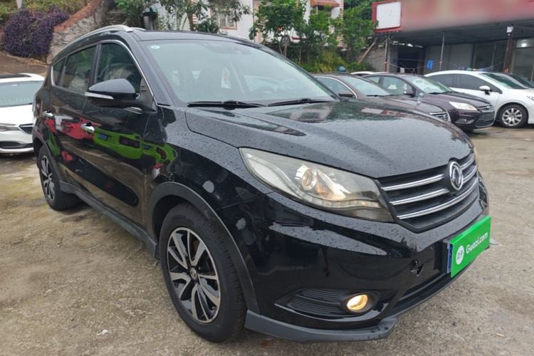 Used Dongfeng Fengon 580 2016 Revised Version 1.5T CVT Luxury Edition Front Right 45 Deg