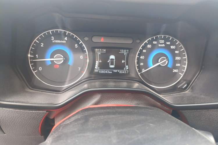 Used Dongfeng Fengon 580 2016 1.5T Manual Luxury Edition Instrument Cluster