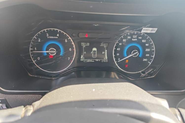 Used Dongfeng Fengon 580 2016 1.5T Manual Luxury Edition Instrument Cluster