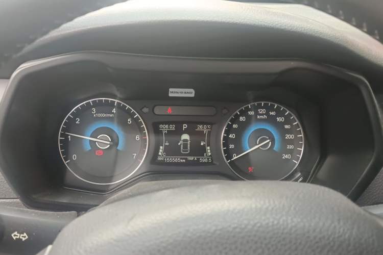 Used Dongfeng Fengon 580 2016 Revised Version 1.5T CVT Luxury Edition Instrument Cluster