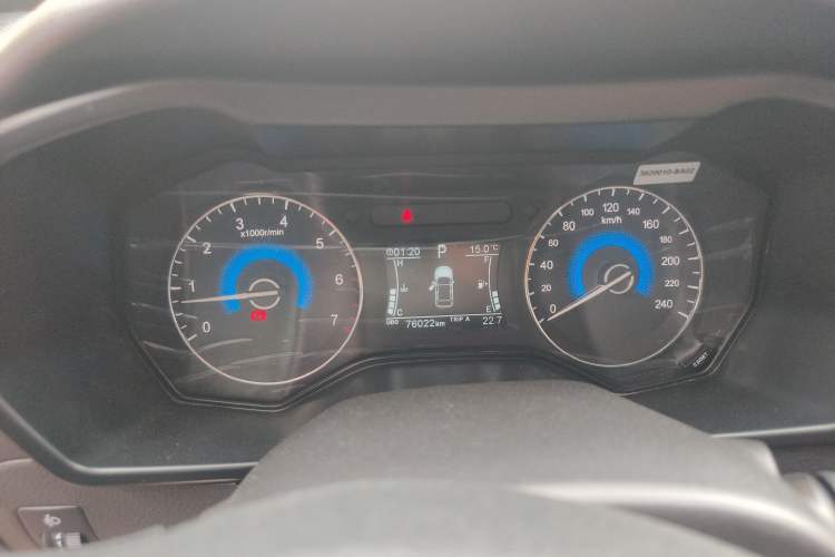 Used Dongfeng Fengon 580 2016 Revised Version 1.5T CVT Luxury Edition Instrument Cluster