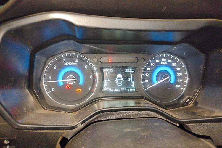 Used Dongfeng Fengon 580 2016 1.5T Manual Luxury Edition Instrument Cluster