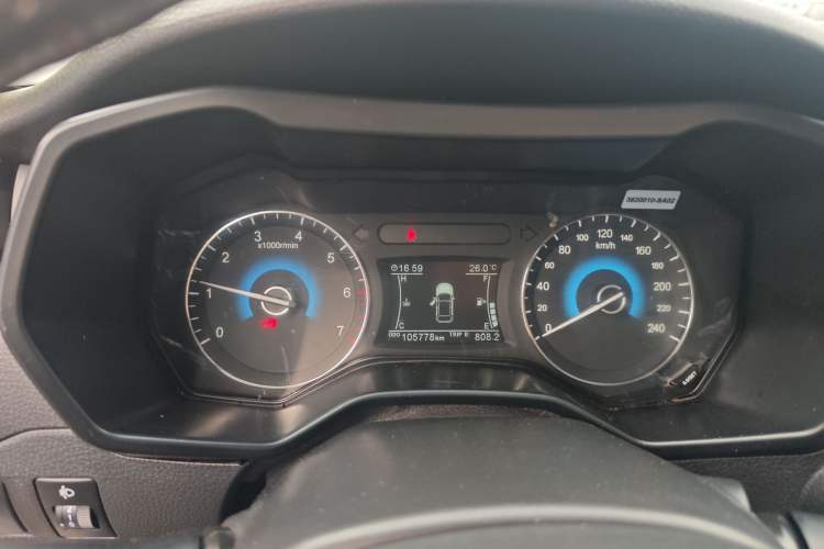 Used Dongfeng Fengon 580 2016 1.5T Manual Luxury Edition Instrument Cluster