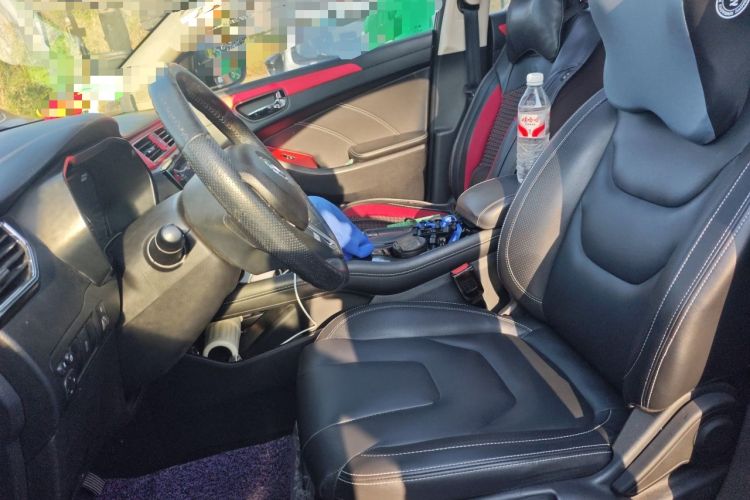 Used Dongfeng Fengon 580 2016 1.5T Manual Luxury Edition Left Front Seat