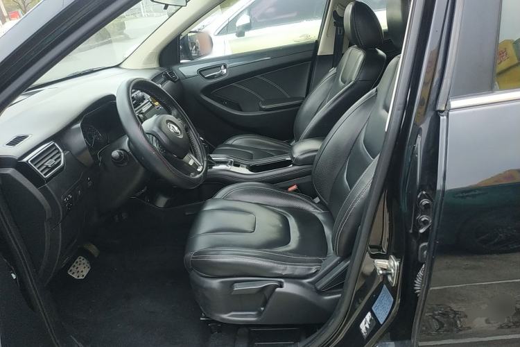 Used Dongfeng Fengon 580 2016 Revised Version 1.5T CVT Luxury Edition Left Front Seat