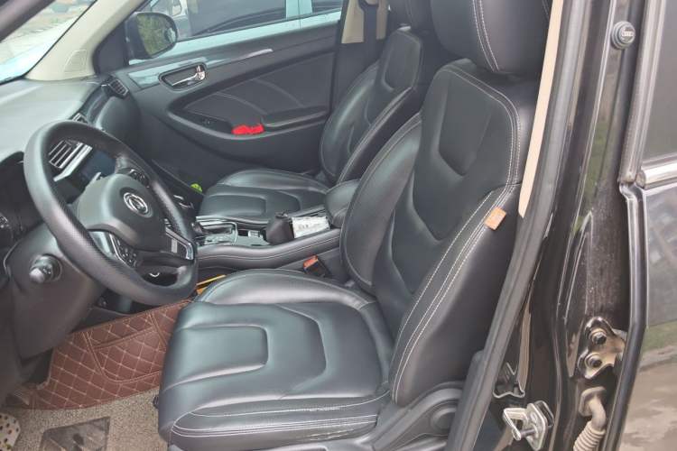 Used Dongfeng Fengon 580 2016 1.5T CVT Luxury Model Left Front Seat