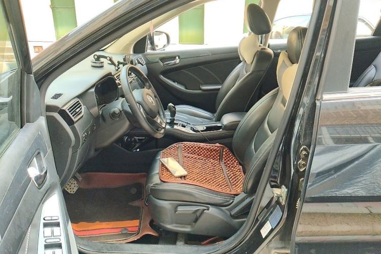Used Dongfeng Fengon 580 2016 Revised Version 1.5T CVT Luxury Edition Left Front Seat