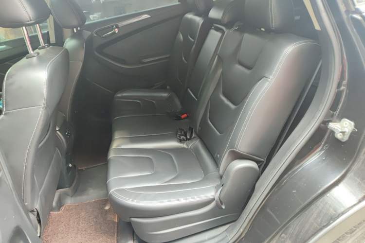 Used Dongfeng Fengon 580 2016 1.8L Manual Comfort Model Left Rear Seat