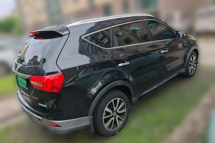 Used Dongfeng Fengon 580 2016 1.5T CVT Luxury Model Rear Right 45 Deg