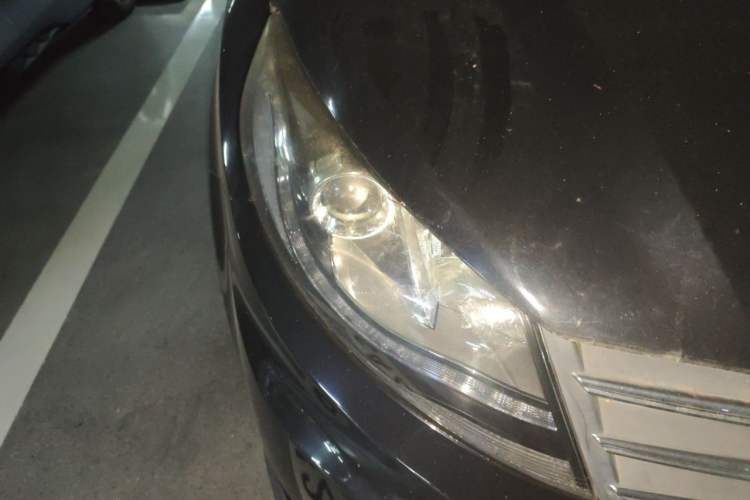 Used Dongfeng Fengon 580 2016 1.5T Manual Luxury Edition Right Front Headlight