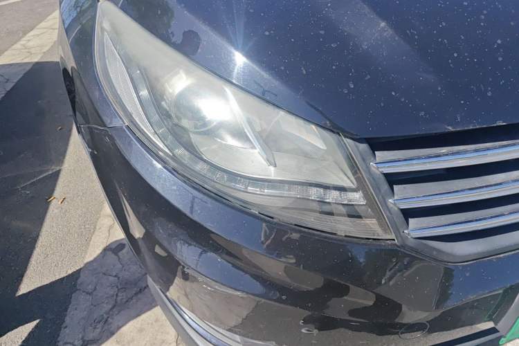 Used Dongfeng Fengon 580 2016 1.5T Manual Luxury Edition Right Front Headlight