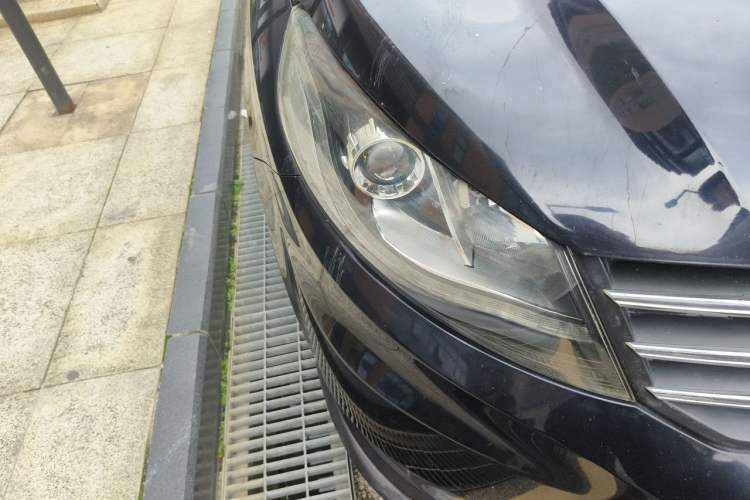 Used Dongfeng Fengon 580 2016 1.5T Manual Luxury Edition Right Front Headlight