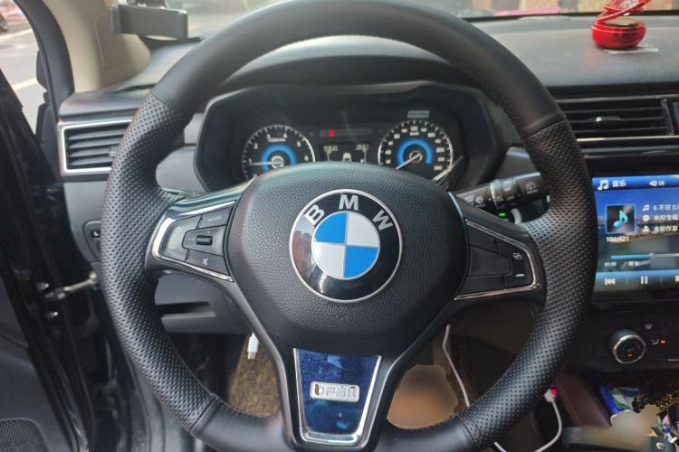 Used Dongfeng Fengon 580 2016 1.5T Manual Luxury Edition Steering Wheel