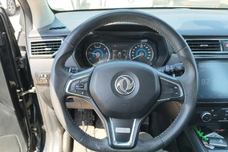 Used Dongfeng Fengon 580 2016 1.5T Manual Luxury Edition Steering Wheel