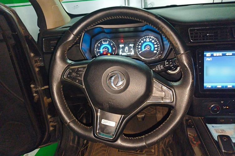 Used Dongfeng Fengon 580 2016 1.5T Manual Luxury Edition Steering Wheel