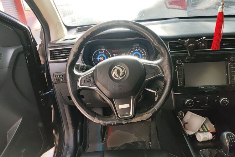 Used Dongfeng Fengon 580 2016 1.8L Manual Comfort Model Steering Wheel