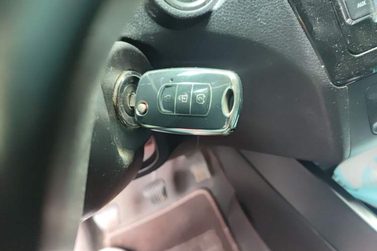 Used Dongfeng Fengon 580 2016 1.8L Manual Comfort Model Vehicle Key