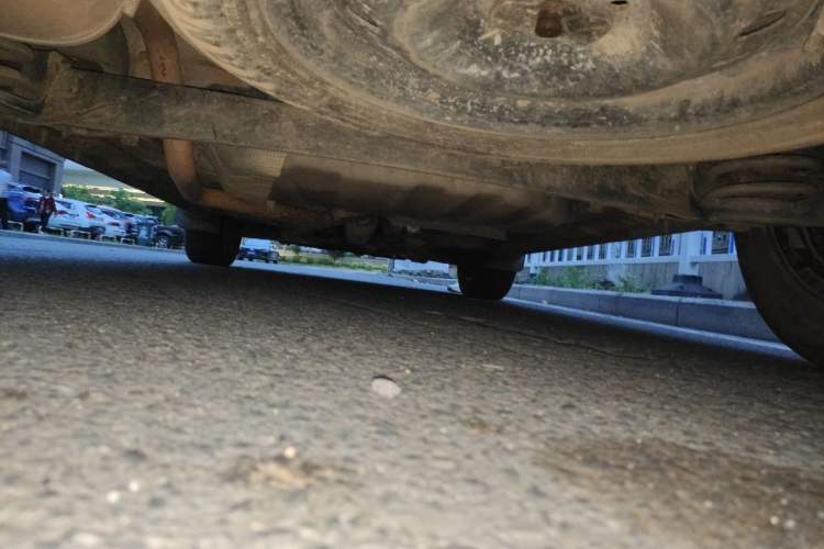 Used Dongfeng Fengon 580 2016 1.5T Manual Comfort Model Chassis Rear