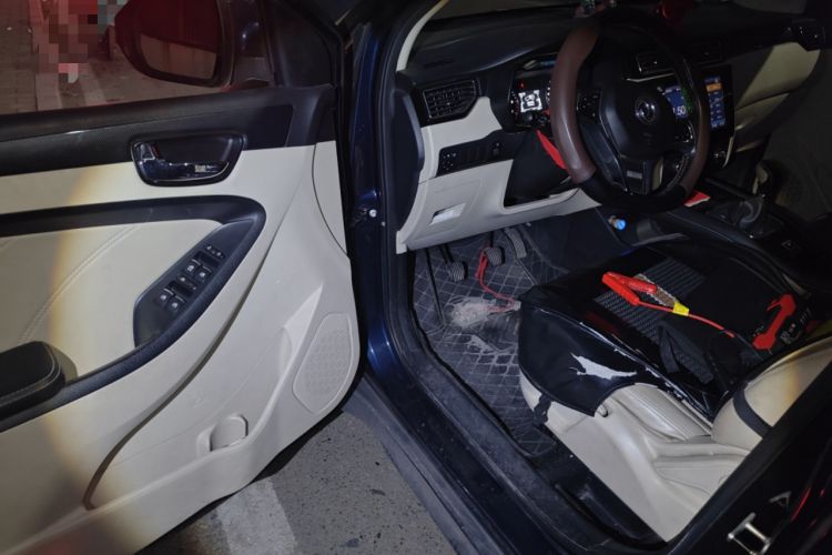 Used Dongfeng Fengon 580 2016 1.8L Manual Comfort Model Driver Seat