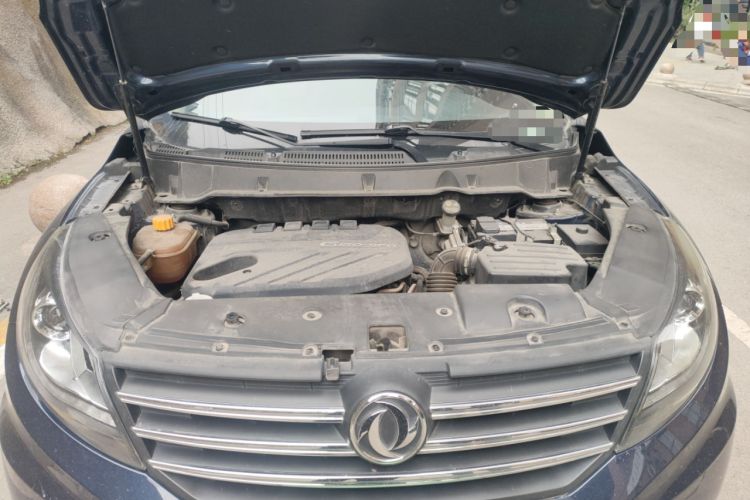 Used Dongfeng Fengon 580 2016 1.5T Manual Luxury Edition Engine Bay