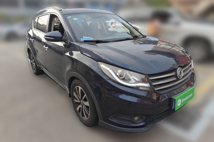 Used Dongfeng Fengon 580 2016 1.5T Manual Luxury Edition Front Right 45 Deg