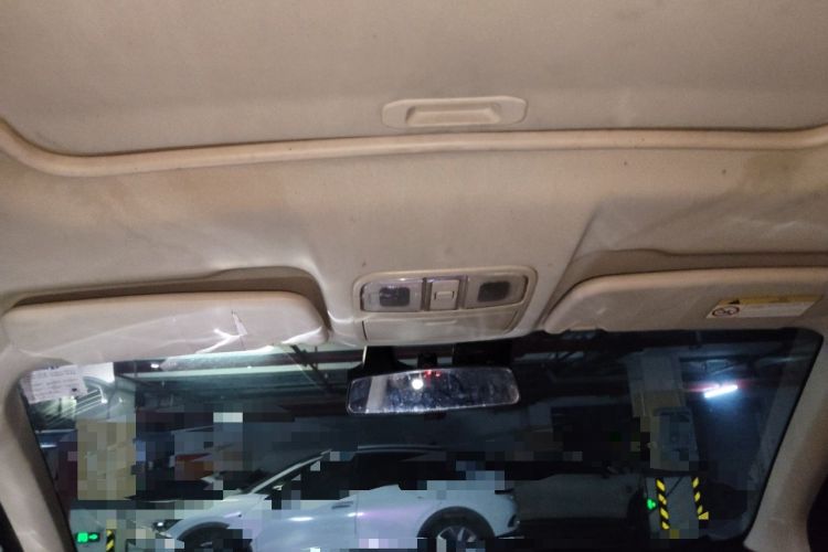Used Dongfeng Fengon 580 2016 1.5T Manual Luxury Edition Headliner