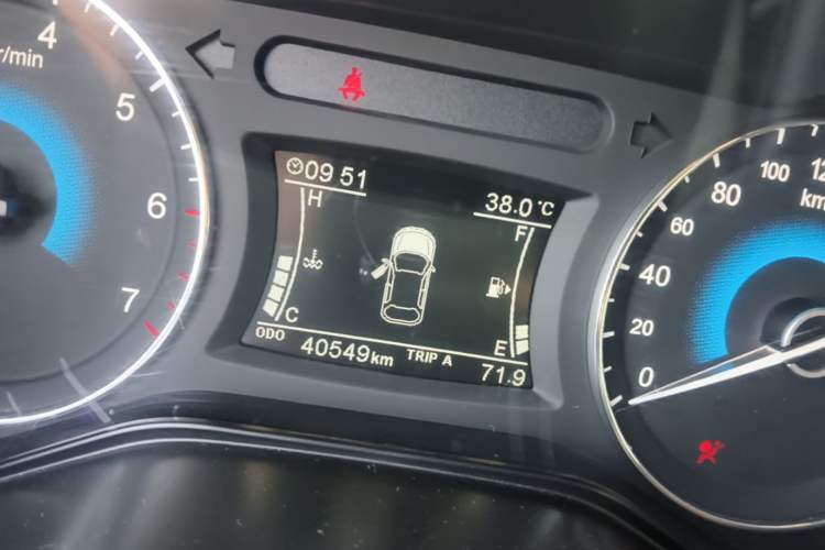 Used Dongfeng Fengon 580 2016 1.5T Manual Luxury Edition Instrument Cluster