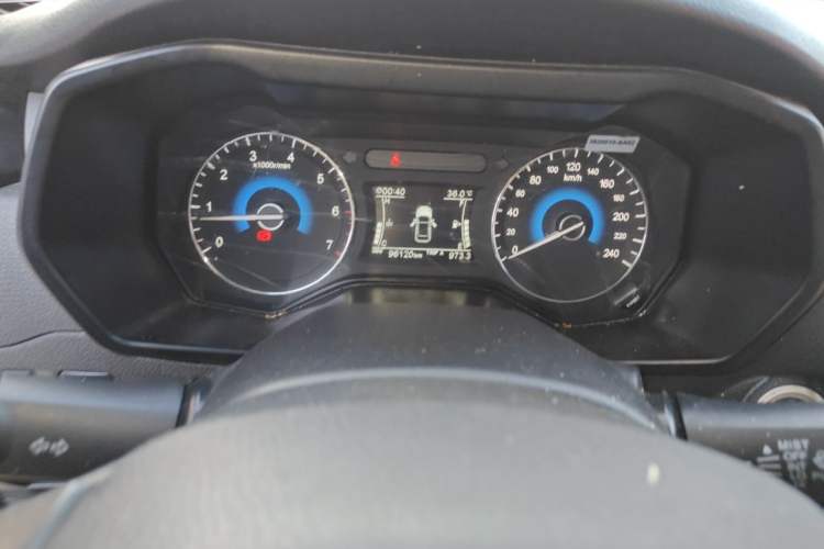 Used Dongfeng Fengon 580 2016 1.5T Manual Luxury Edition Instrument Cluster