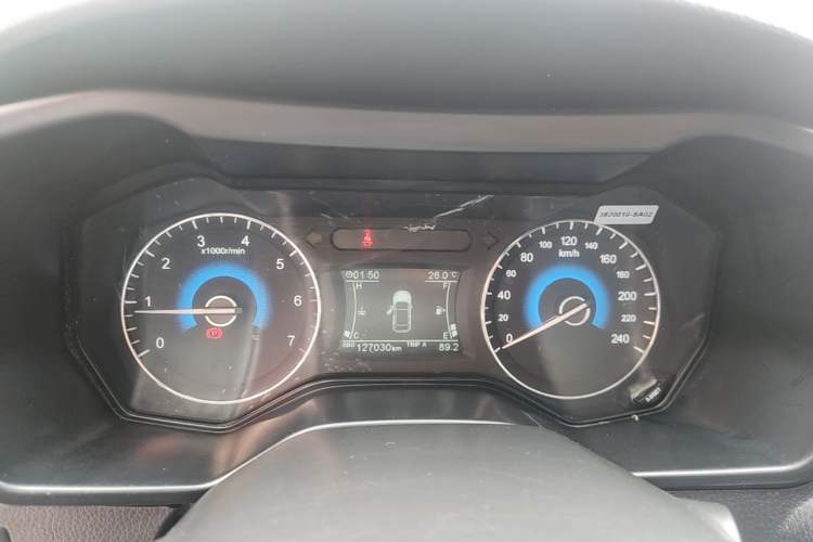 Used Dongfeng Fengon 580 2016 1.8L Manual Comfort Model Instrument Cluster