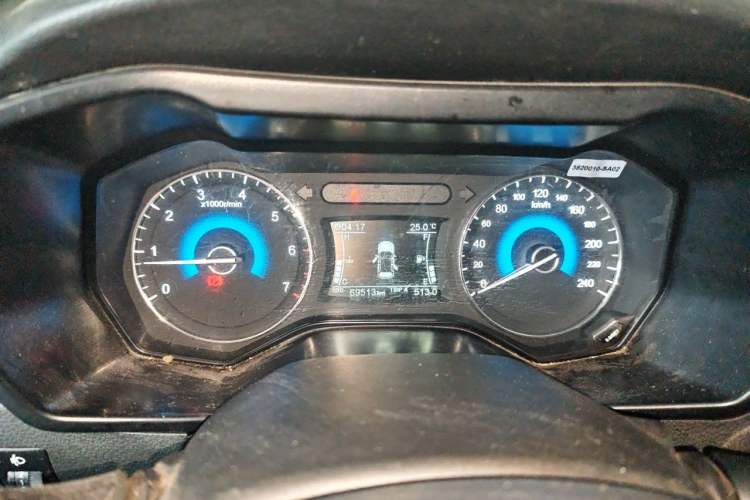 Used Dongfeng Fengon 580 2016 1.5T Manual Luxury Edition Instrument Cluster