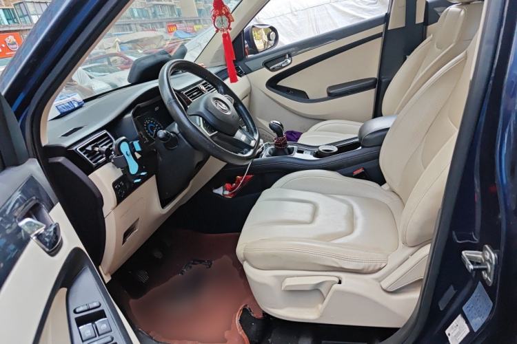 Used Dongfeng Fengon 580 2016 1.5T Manual Luxury Edition Left Front Seat