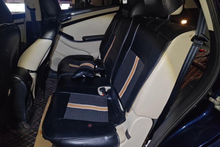 Used Dongfeng Fengon 580 2016 1.8L Manual Comfort Model Left Rear Seat