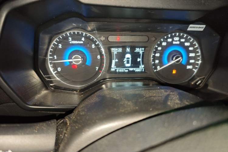 Used Dongfeng Fengon 580 2016 Revised Version 1.5T CVT Luxury Edition Odometer Close Up