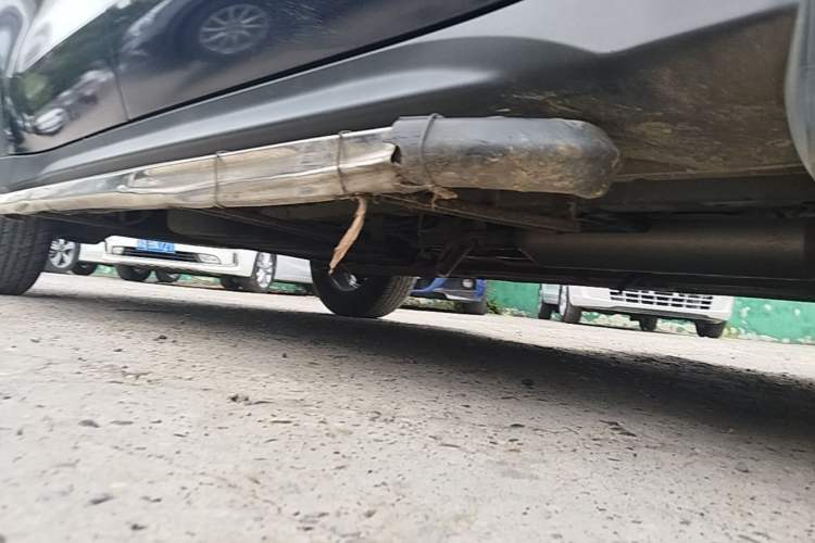 Used Dongfeng Fengon 580 2016 1.5T Manual Luxury Edition Right Side Sill