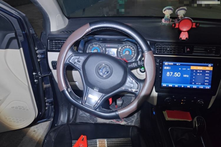 Used Dongfeng Fengon 580 2016 1.8L Manual Comfort Model Steering Wheel
