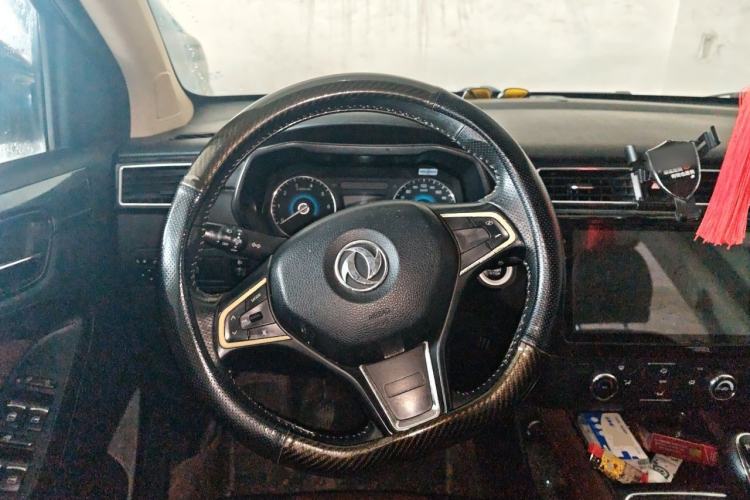 Used Dongfeng Fengon 580 2016 1.5T Manual Luxury Edition Steering Wheel