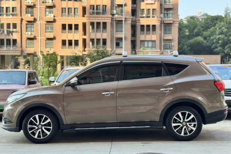 Used Dongfeng Fengon 580 2016 Revised Version 1.5T CVT Luxury Edition Exterior 3