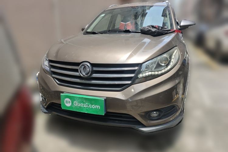 Used Dongfeng Fengon 580 2016 1.5T Manual Luxury Edition Front