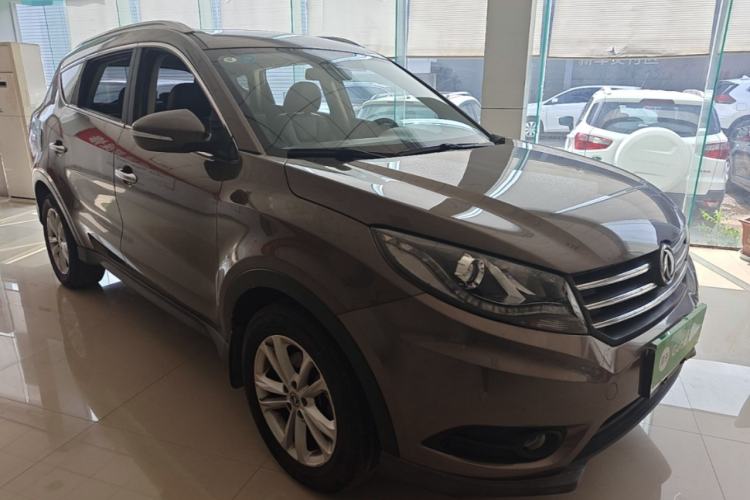 Used Dongfeng Fengon 580 2016 1.8L Manual Comfort Model Front Right 45 Deg