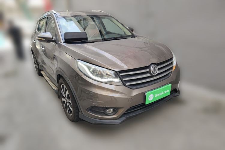 Used Dongfeng Fengon 580 2016 1.5T Manual Luxury Edition Front Right 45 Deg