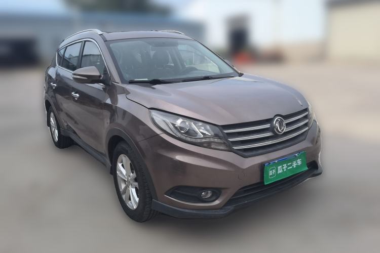 Used Dongfeng Fengon 580 2016 1.5T Manual Comfort Model Front Right 45 Deg