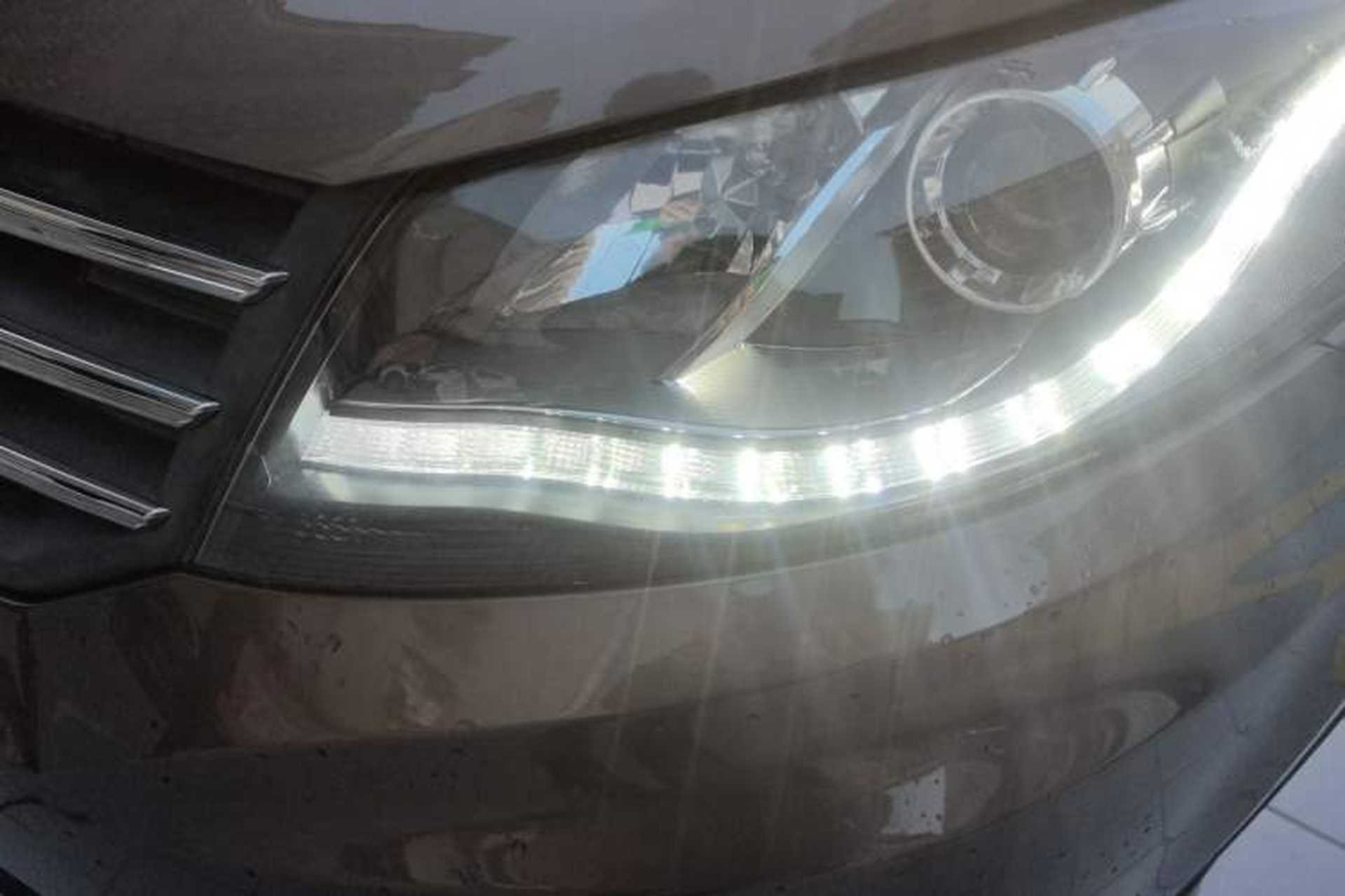 Used Dongfeng Fengon 580 2016 1.5T Manual Luxury Edition Left Front Headlight